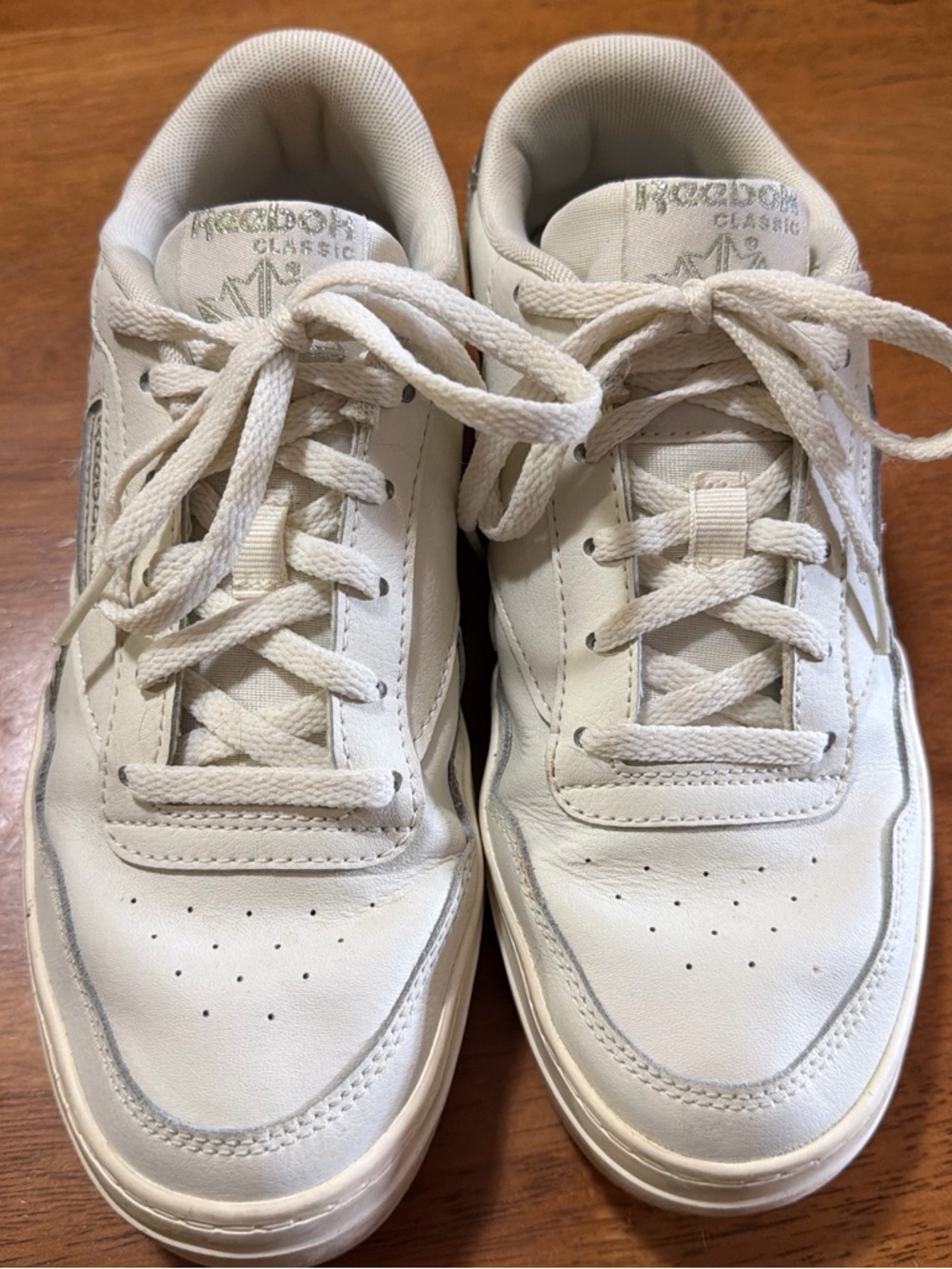 Reebok White Leather Low-Top Sneakers